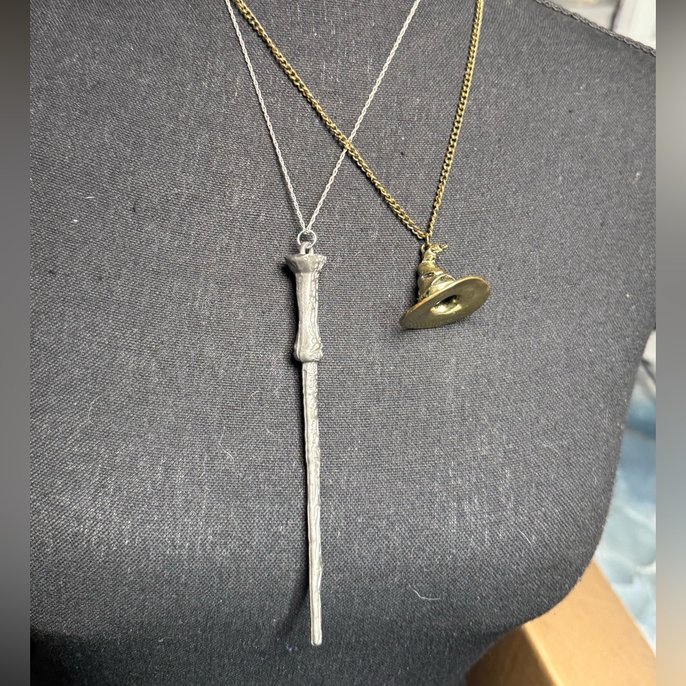 Harry Potter theme Gold and Silver Wand and Hat Necklace‎ Set